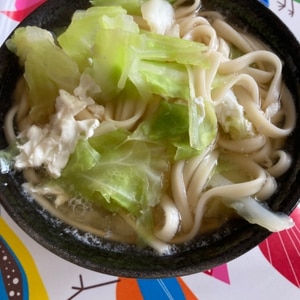 お腹の調子回復に♪トロトロキャベツ卵うどん